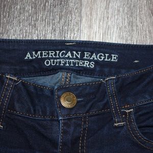American Eagle Jeans 2 Short